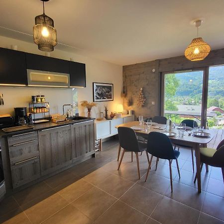 Le Criou - 3 Bedroom Apartment 5 Minutes Walk To The Village Centre Samoëns Buitenkant foto